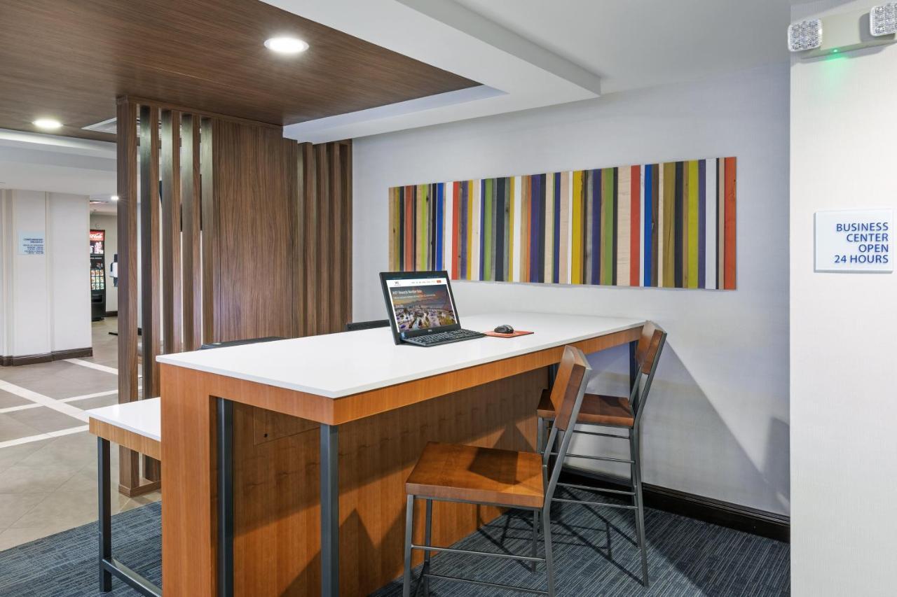 Holiday Inn Express Hotel & Suites Picayune By Ihg Luaran gambar
